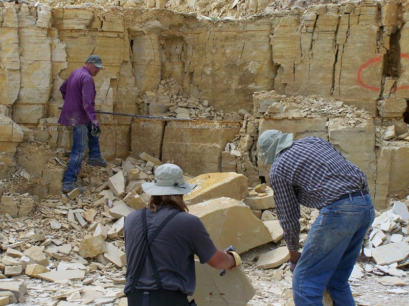 No 67 Warfield Fossils, Wyoming. Rob and Larry working some of the fossil containing shale. .JPG